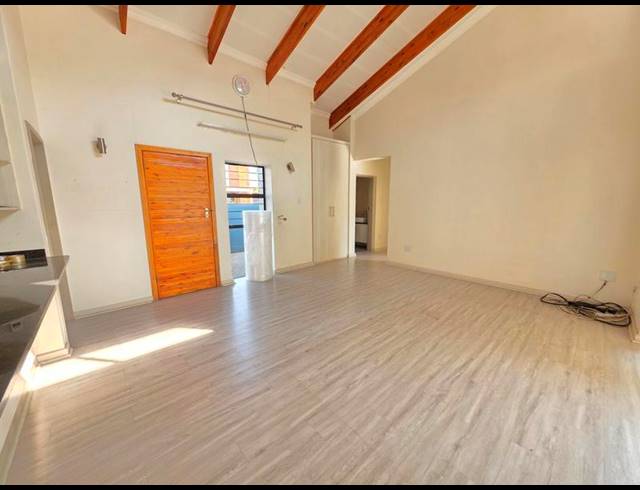 3 BEDROOM TOWNHOUSE FOR SALE IN MEYERTON CENTRAL